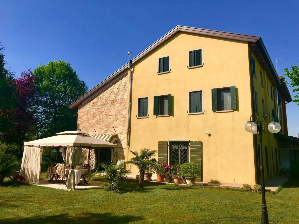 Bed and Breakfast Al Vecchio Fienile San Michele al Tagliamento Exterior foto